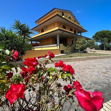 Villa Emma Torrevecchia Teatina Bagian luar foto